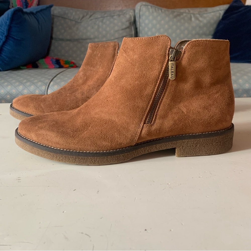 Italeau Foliana Bootie 12 suede
